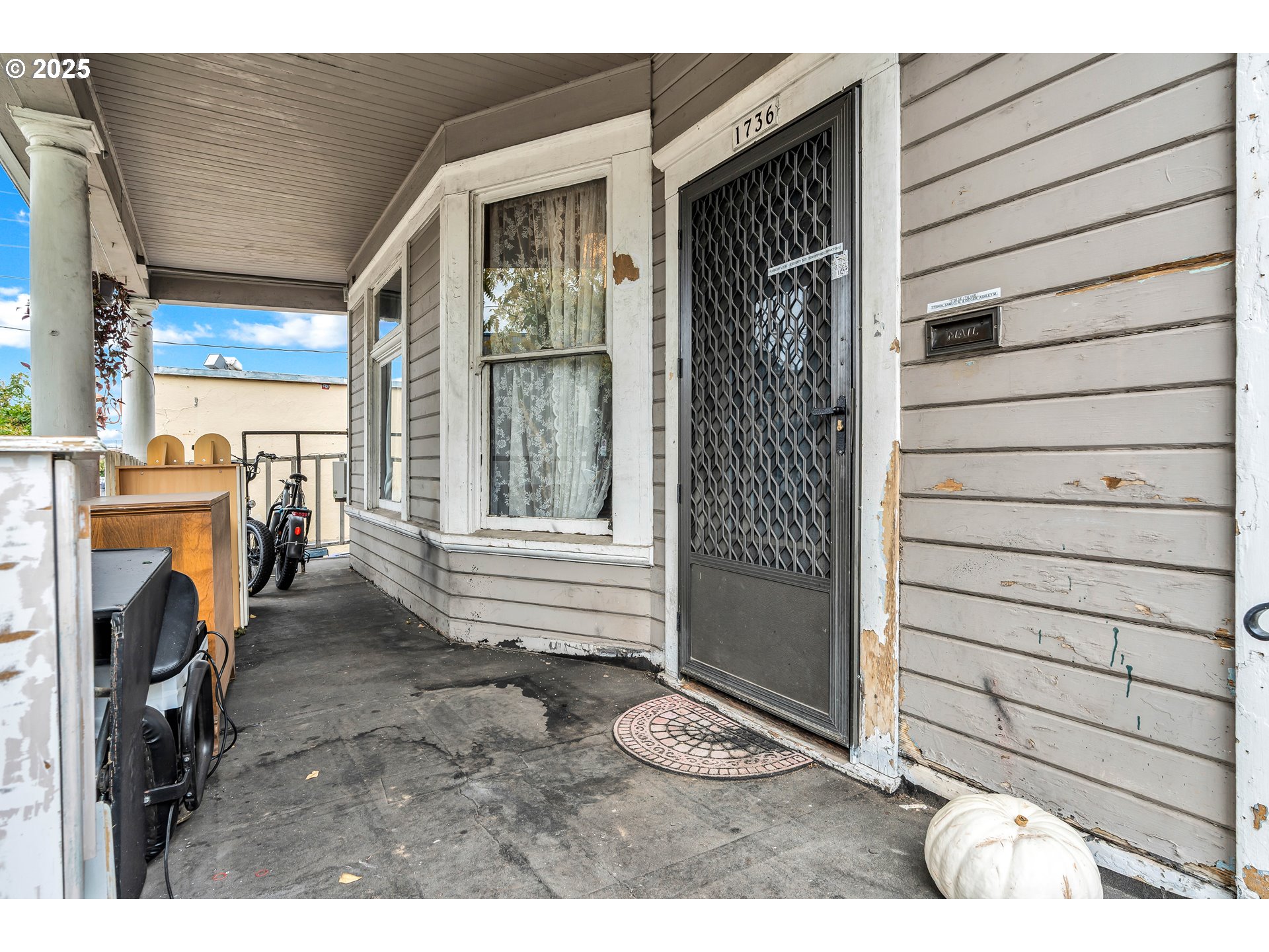 1736 SE 7TH AVE