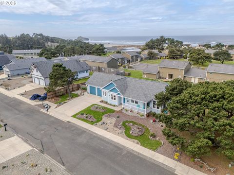 3214 LINCOLN AVE SW Bandon OR 97411