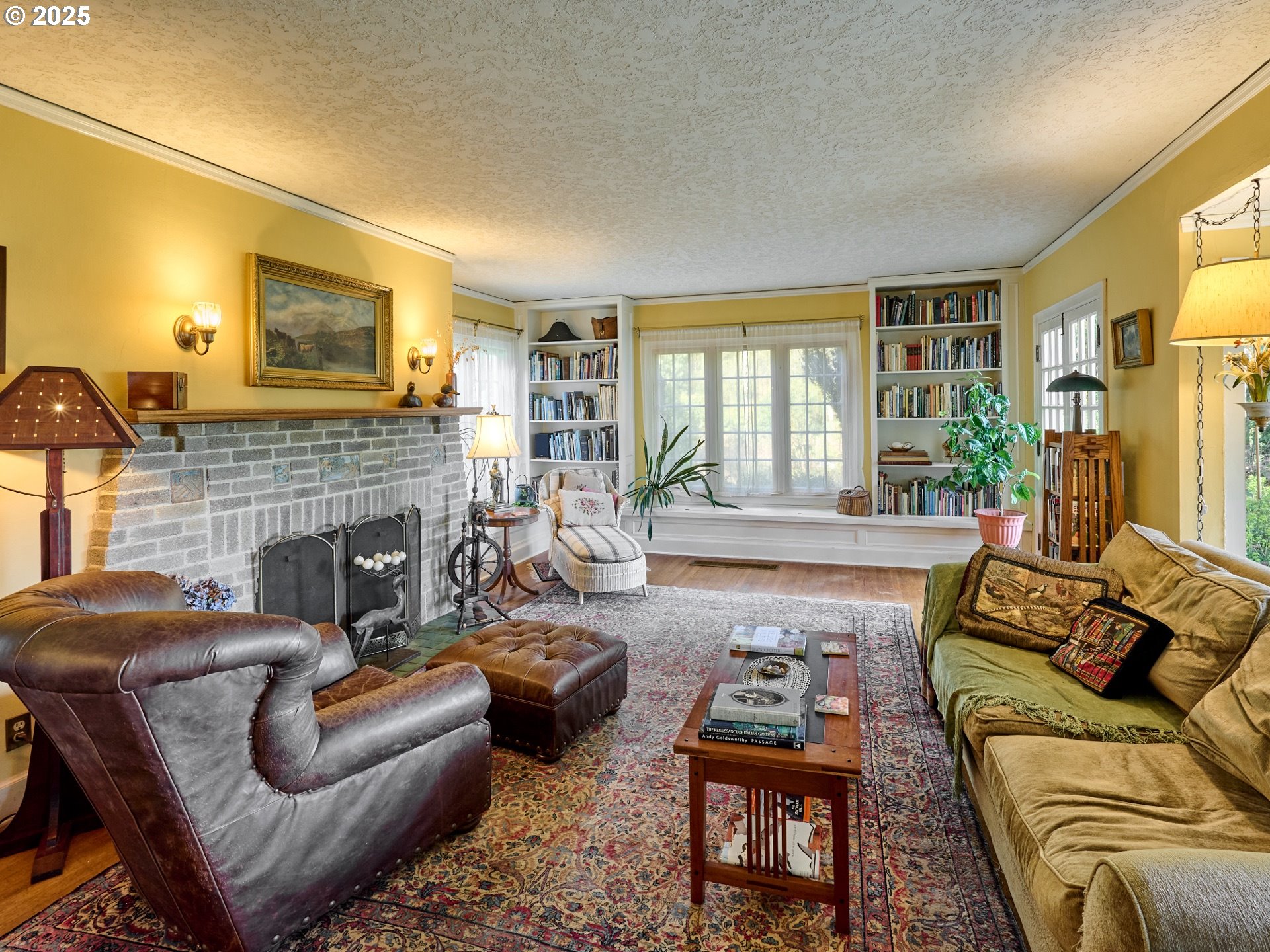 Oregon City, Oregon 97045, United States, 3 Bedrooms Bedrooms, ,4 BathroomsBathrooms,Residential,Active,97967