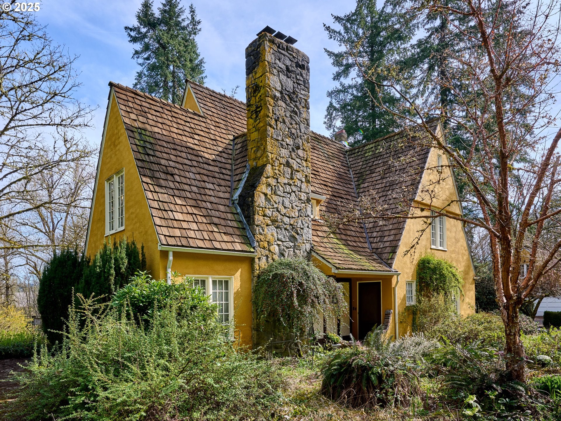 Oregon City, Oregon 97045, United States, 3 Bedrooms Bedrooms, ,4 BathroomsBathrooms,Residential,Active,97967