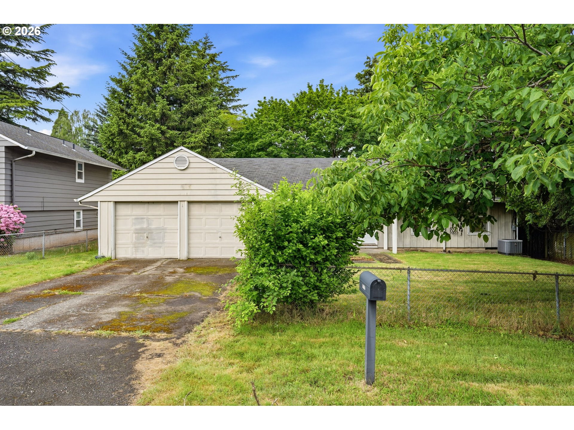 1211 SE 212TH AVE