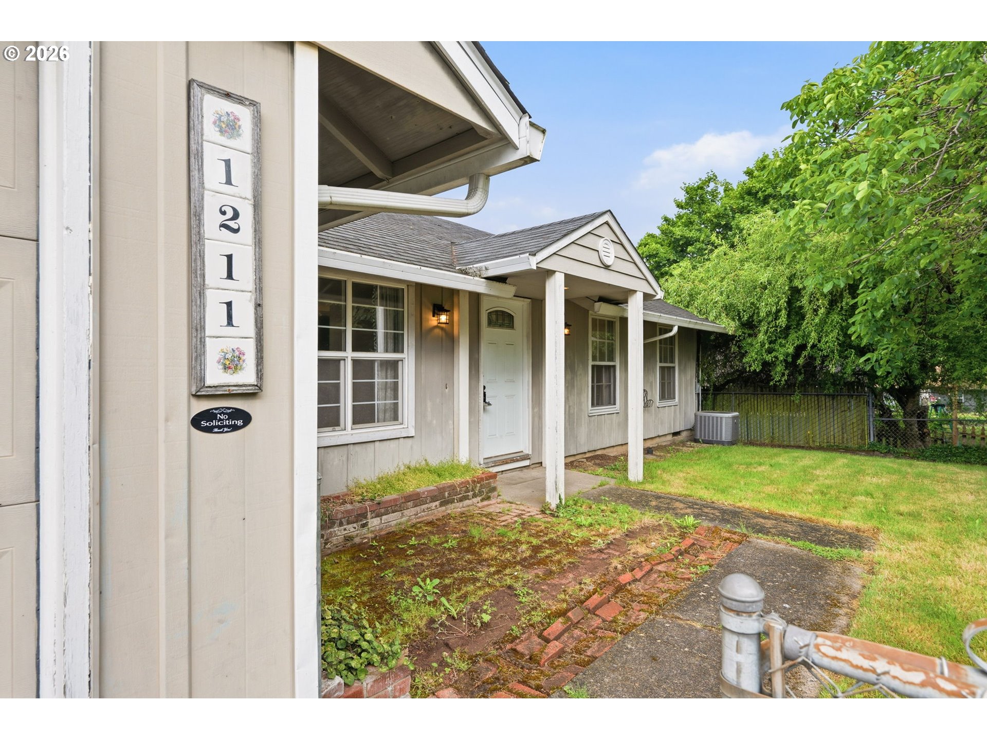 1211 SE 212TH AVE