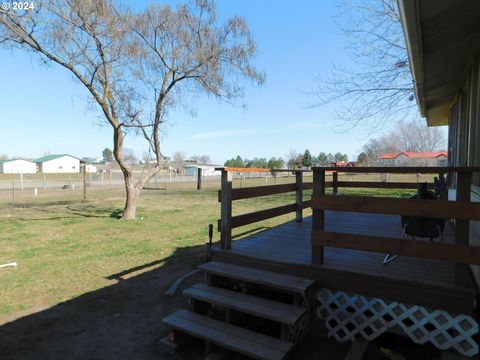 A home in Hermiston