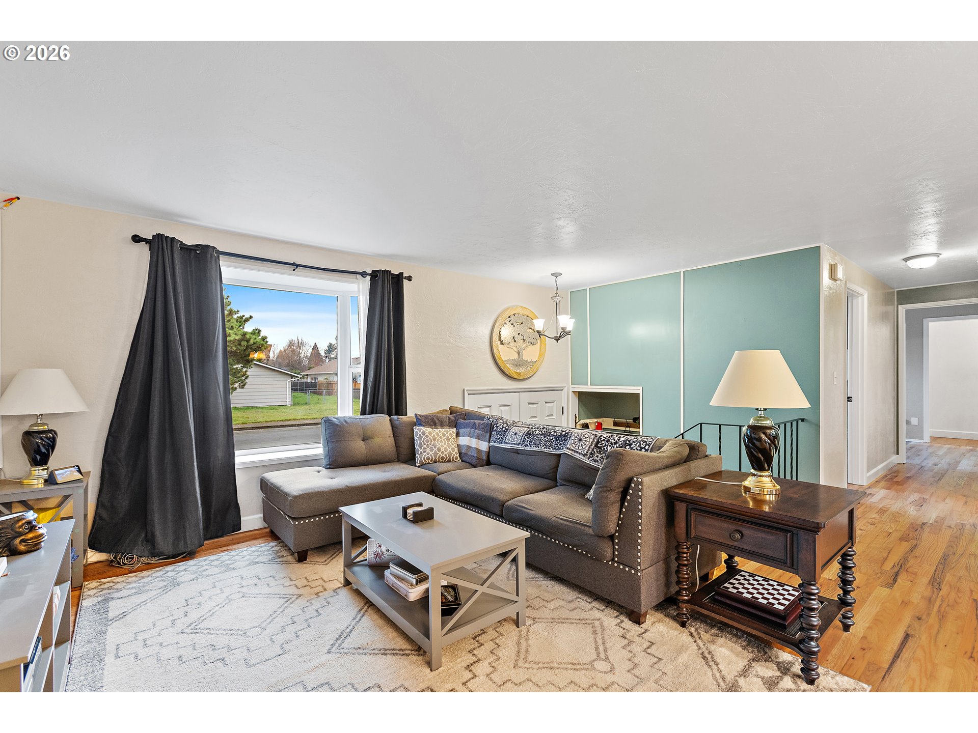 2573 CARLETON WAY NE