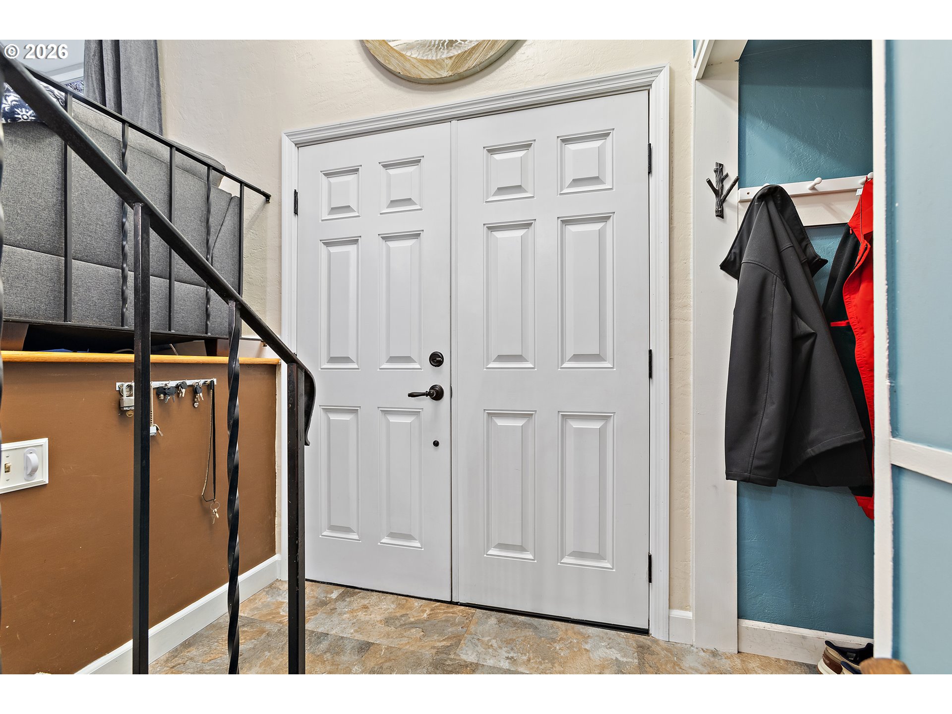 2573 CARLETON WAY NE