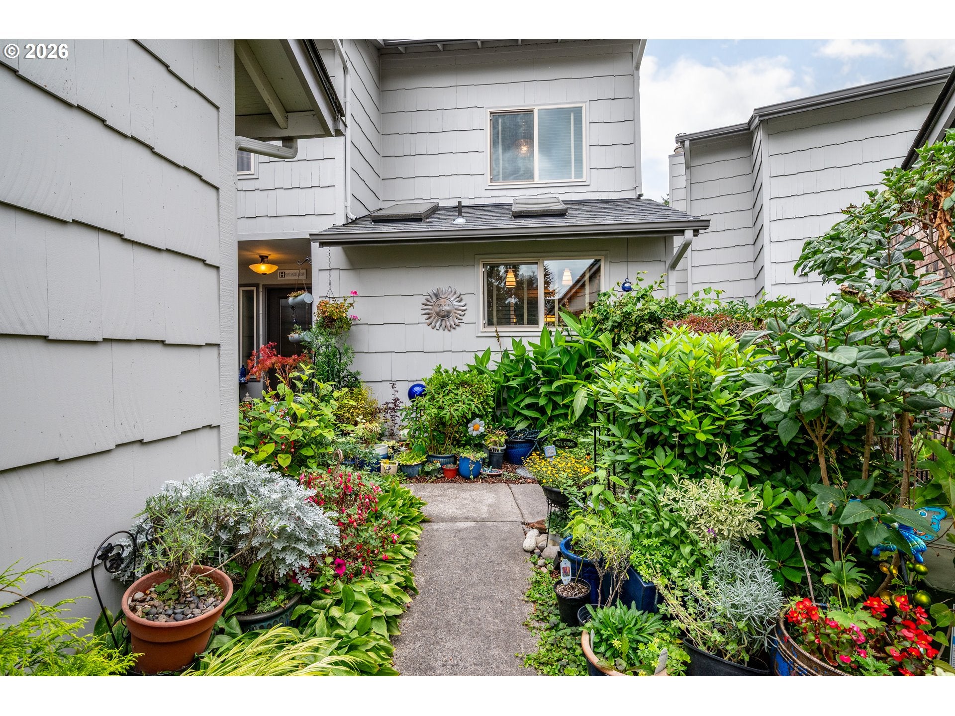 2353 40TH AVE 3