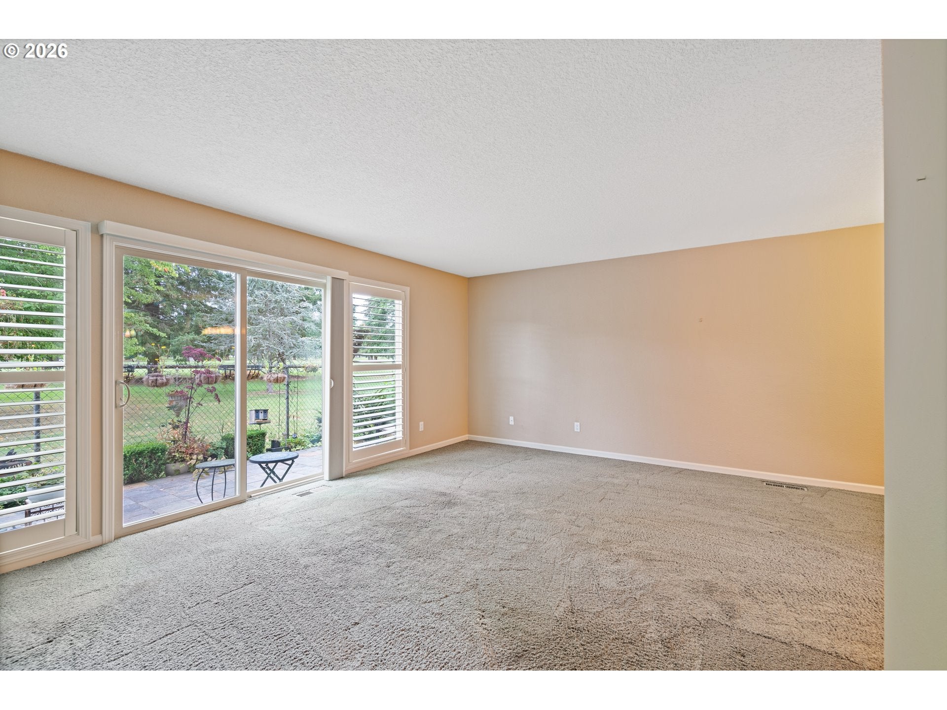 2353 40TH AVE 3