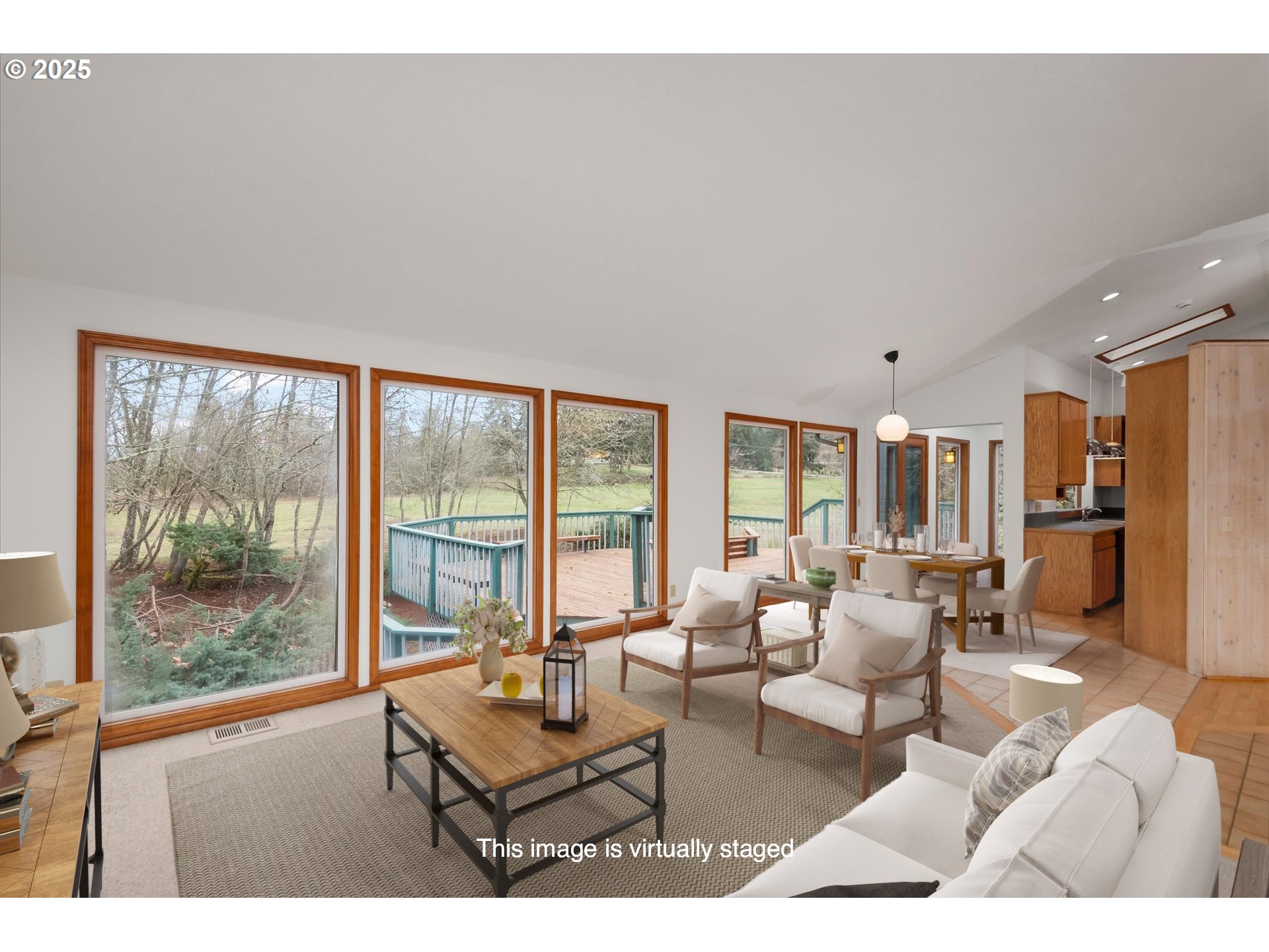 Cottage Grove, Oregon 97424, United States, 3 Bedrooms Bedrooms, ,3 BathroomsBathrooms,Residential,Active,15463