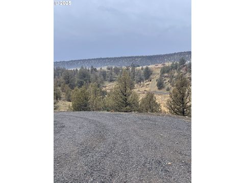 69800 NW LOWER VALLEY DR Terrebonne OR 97760