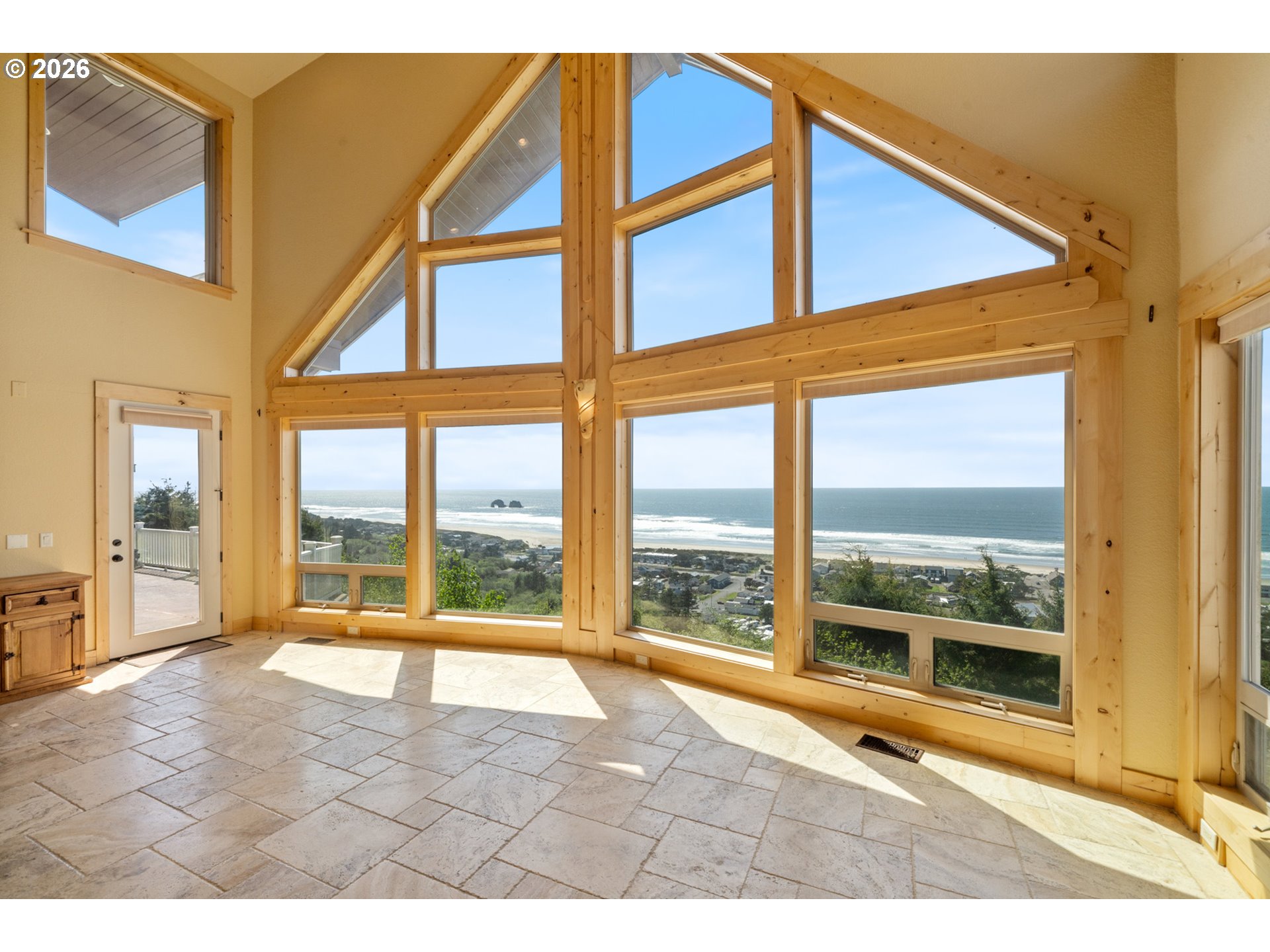 367 LONGVIEW LOOP