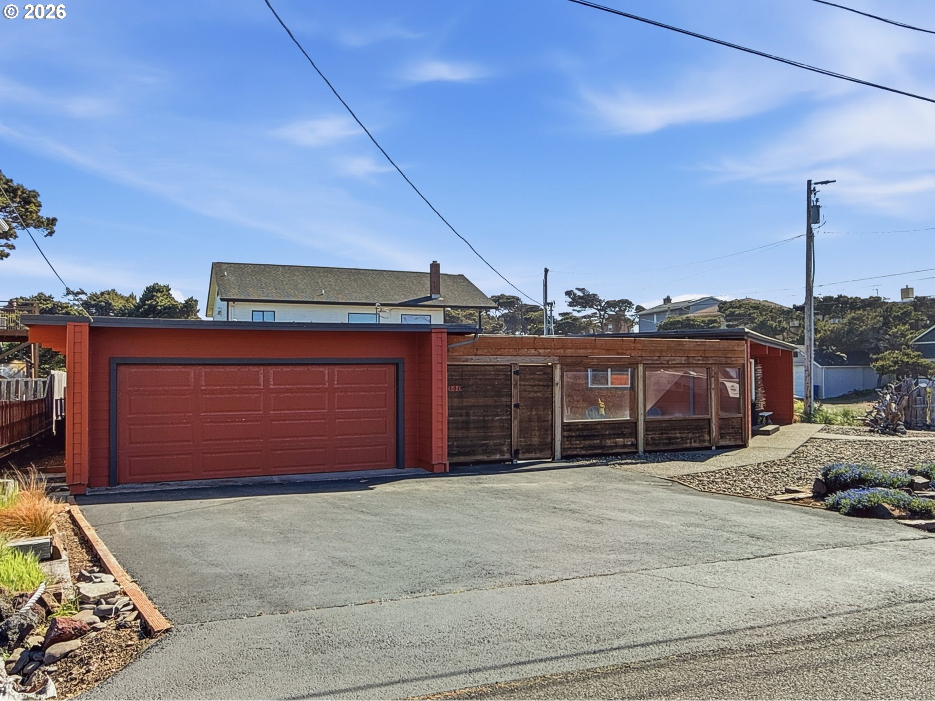 340 STEVENS ST