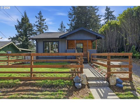 1391 CENTRAL AVE Coos Bay OR 97420