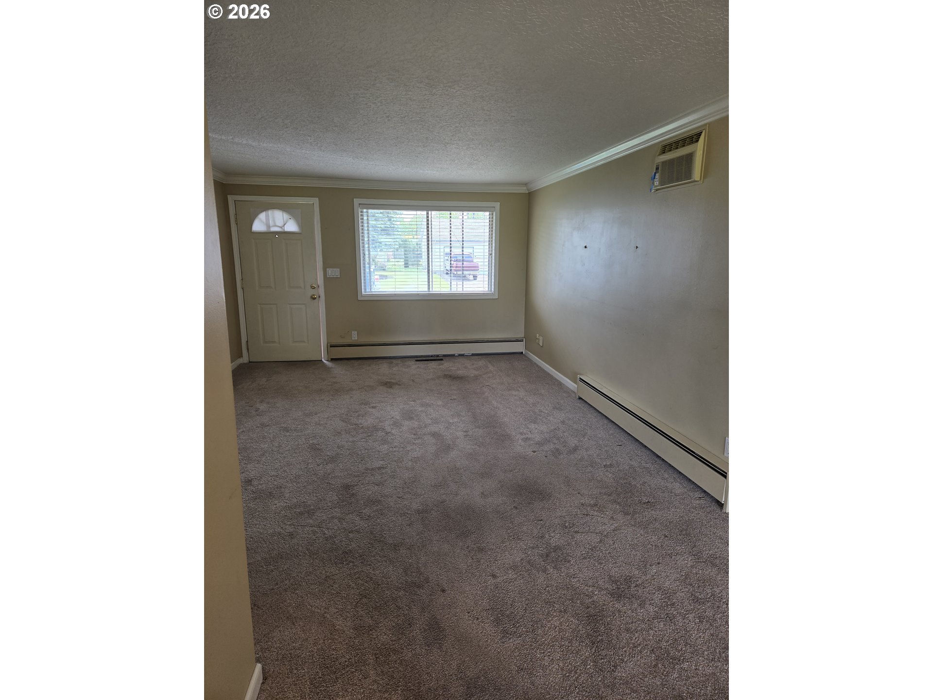 2215 COUNTRY CLUB TER