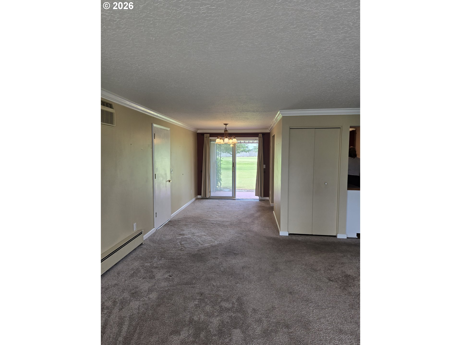 2215 COUNTRY CLUB TER
