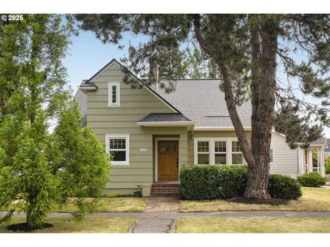 2906 NE 70TH AVE Portland OR 97213