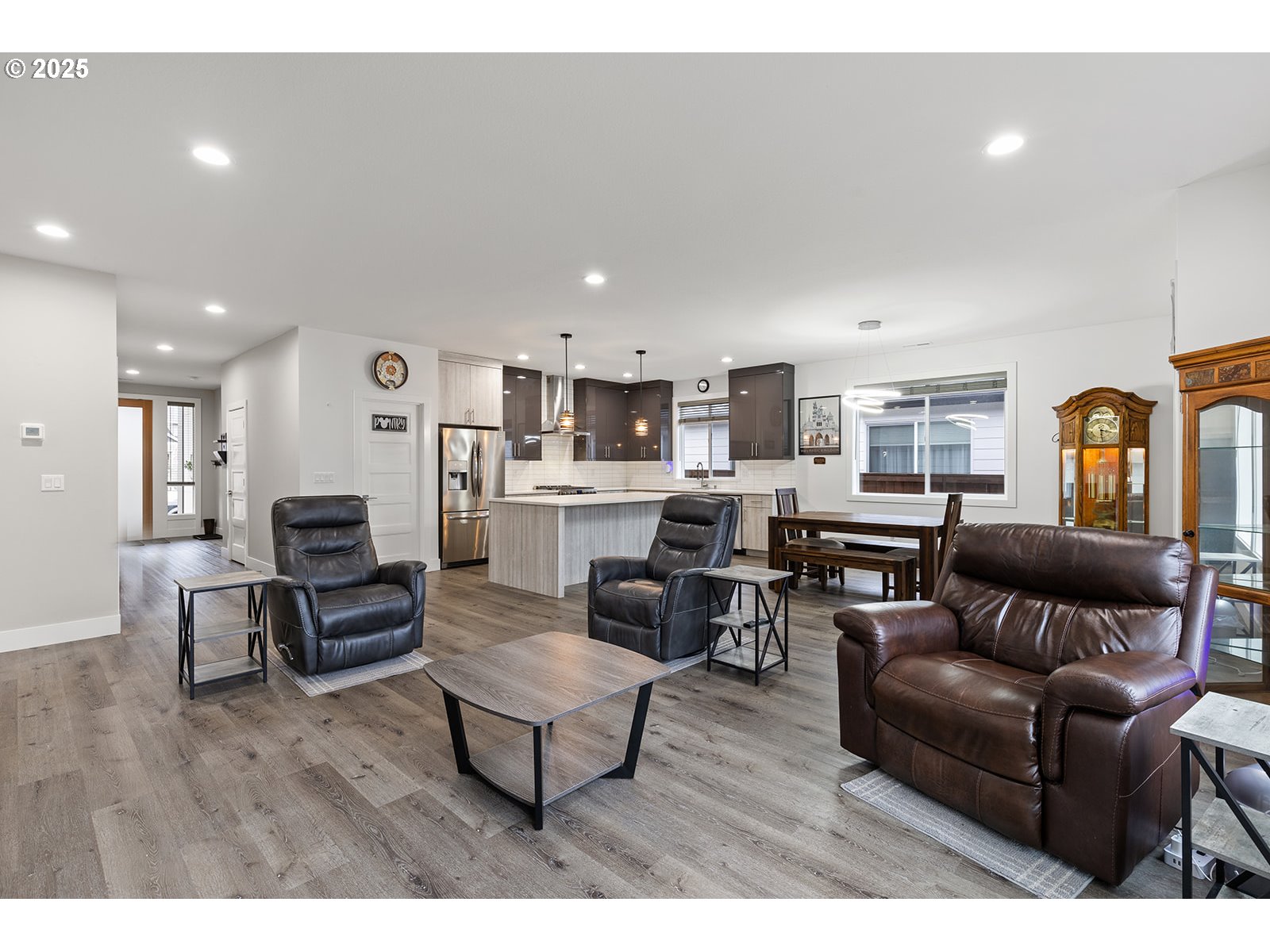 Brush Prairie, Washington 98606, United States, 3 Bedrooms Bedrooms, ,2 BathroomsBathrooms,Residential,Active,34957