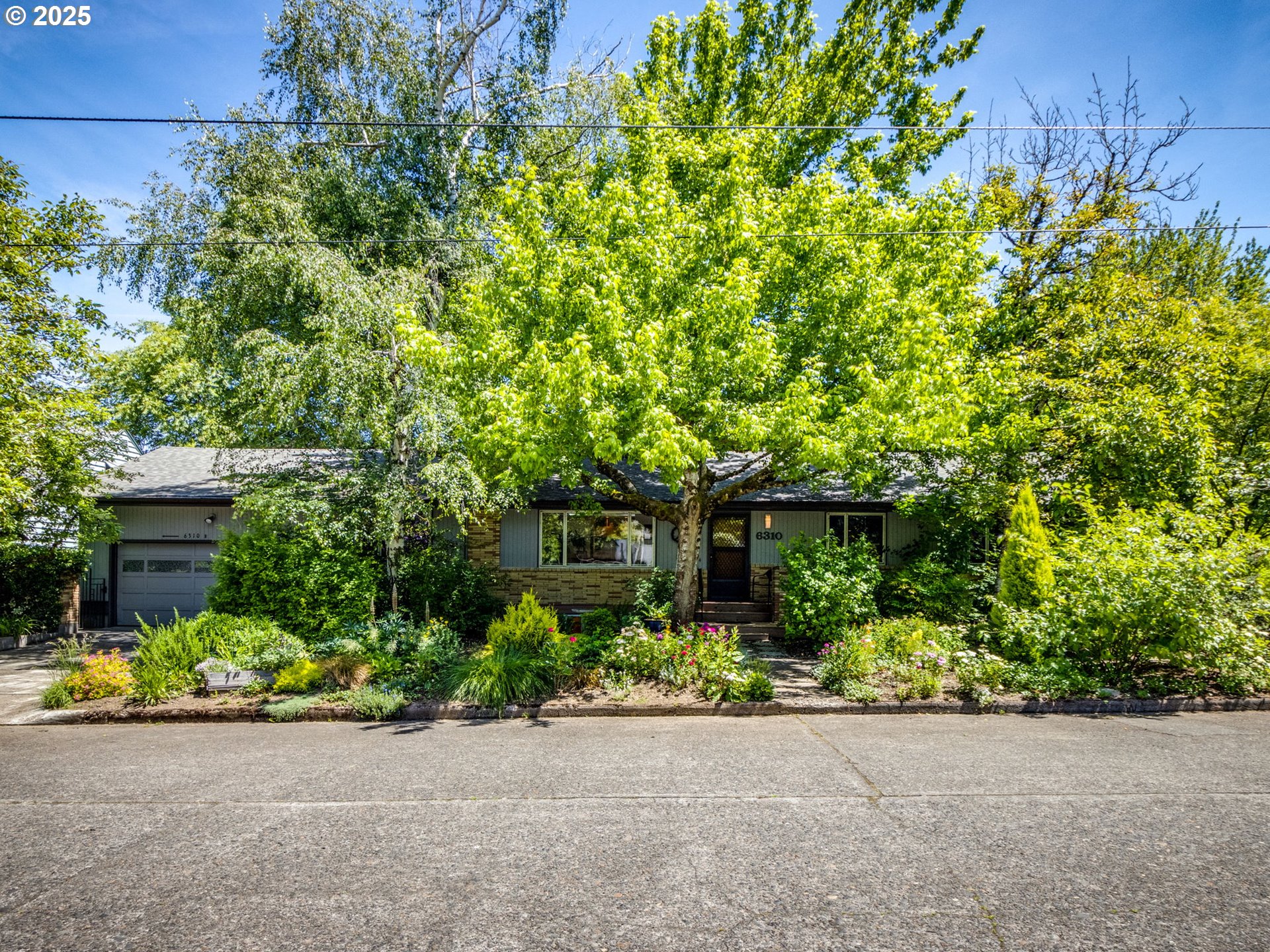6310 NE 31ST AVE A and B