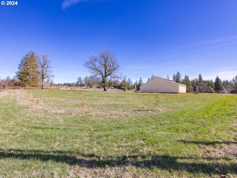 A home in Washougal