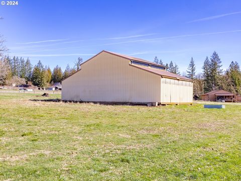 A home in Washougal