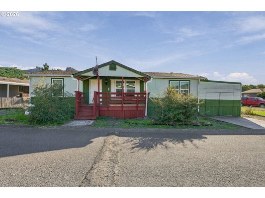 550 S STATE ST UNIT 134, SUTHERLIN, OR 97479 - Image 701049ca28ef4ece51f90f02aa0549ca/3232619033