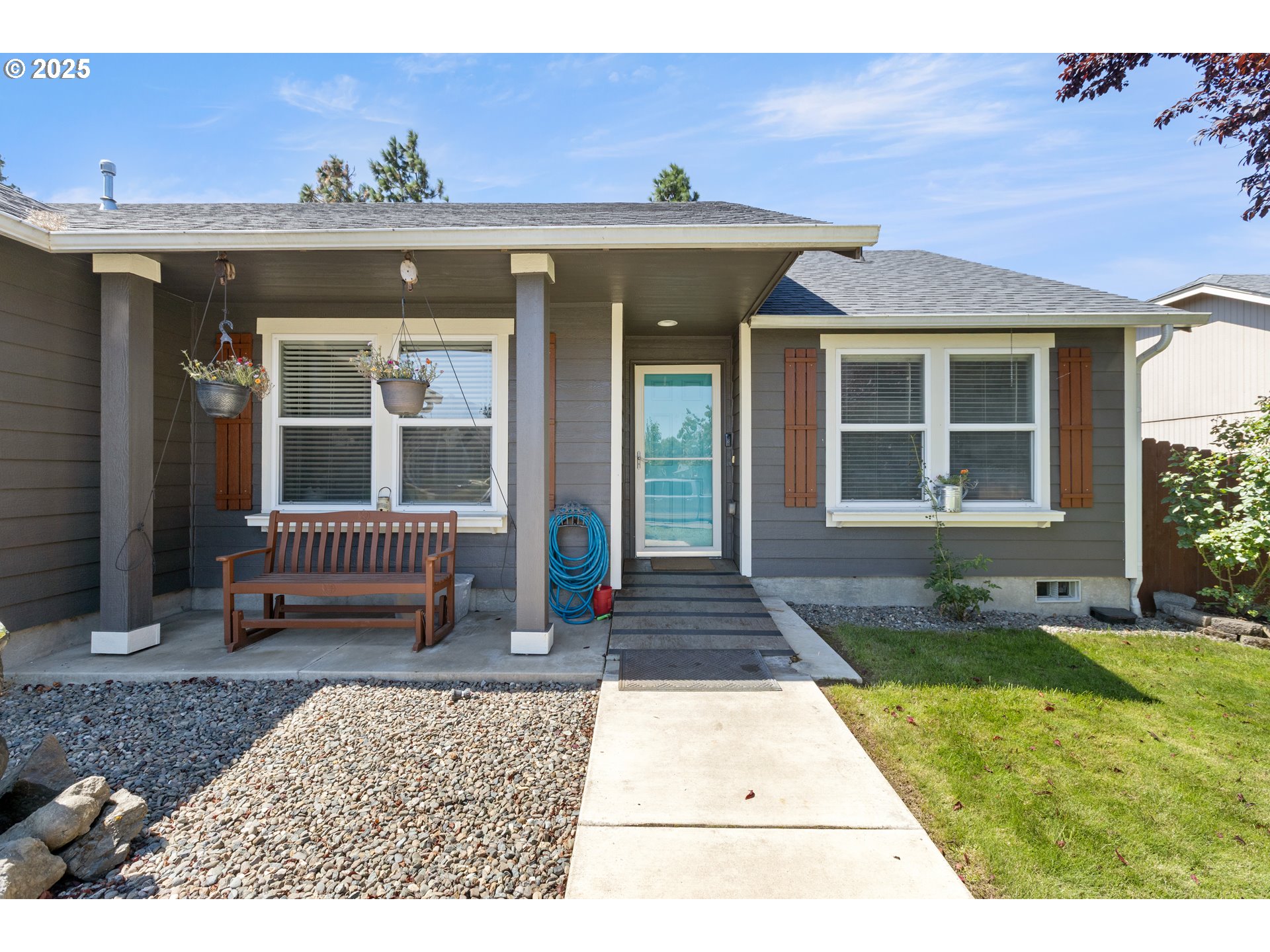 717 CALLAHAN DR