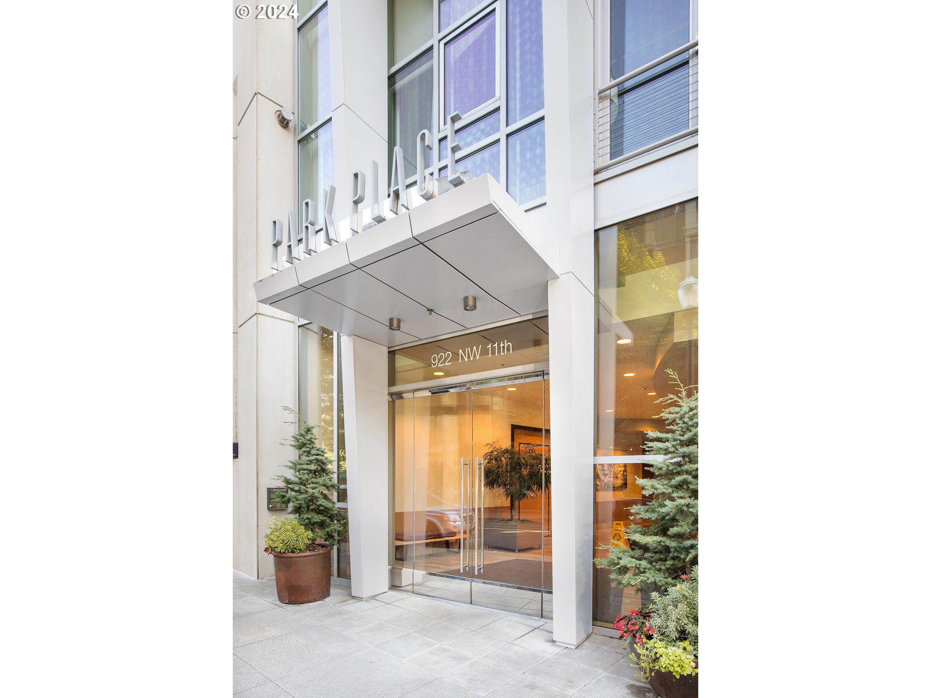 922 NW 11TH AVE 807