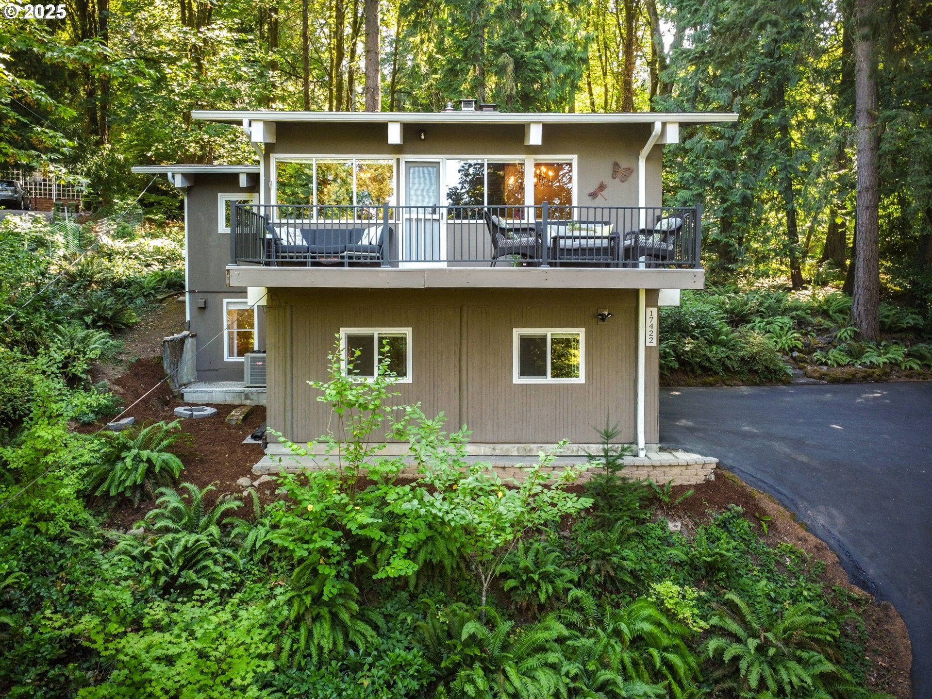 17422 BLUE HERON RD