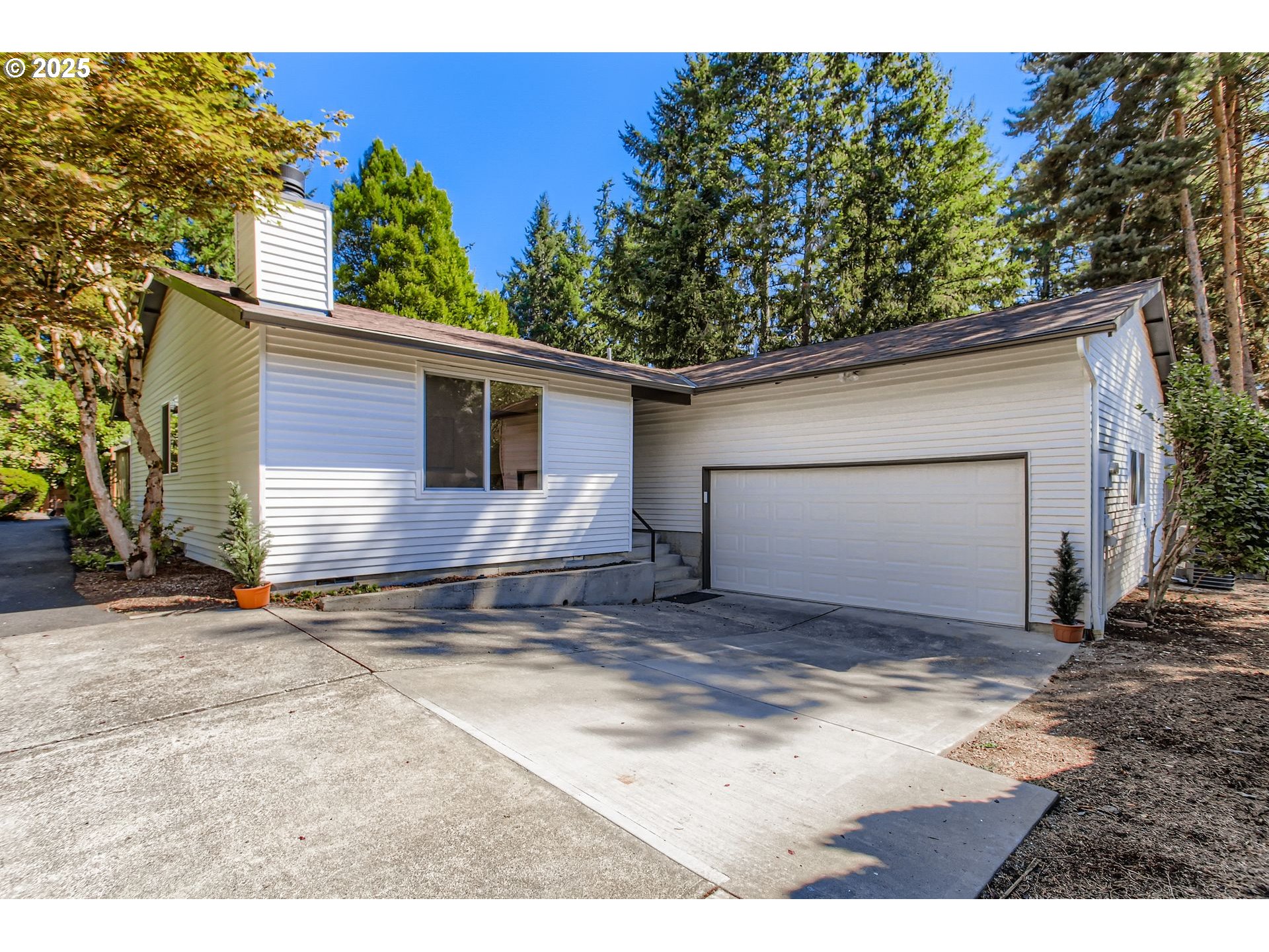 7650 SW ESCALON PL