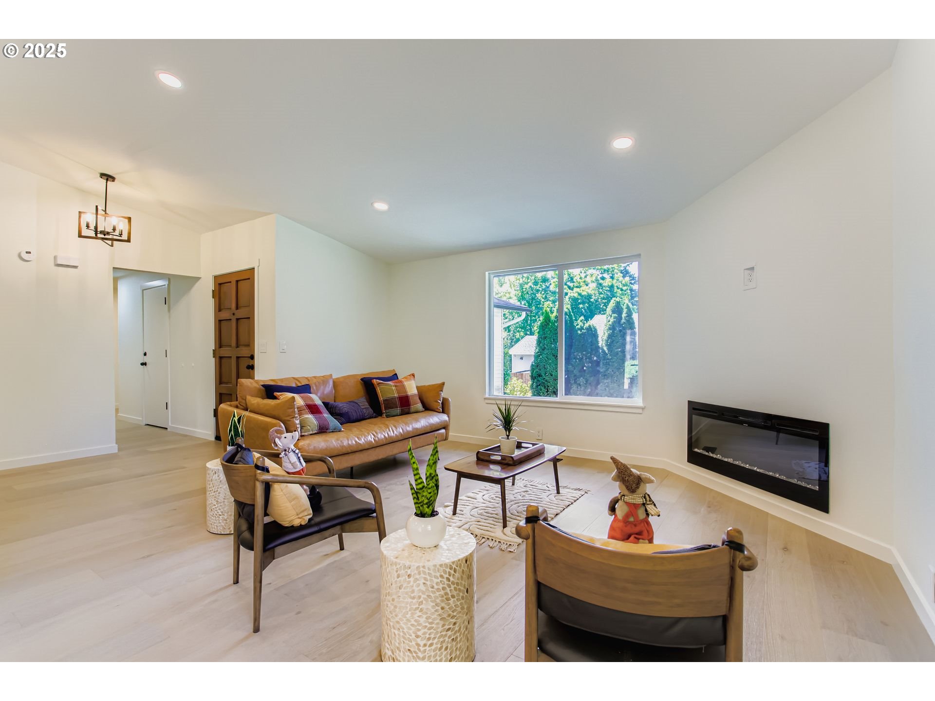 7650 SW ESCALON PL