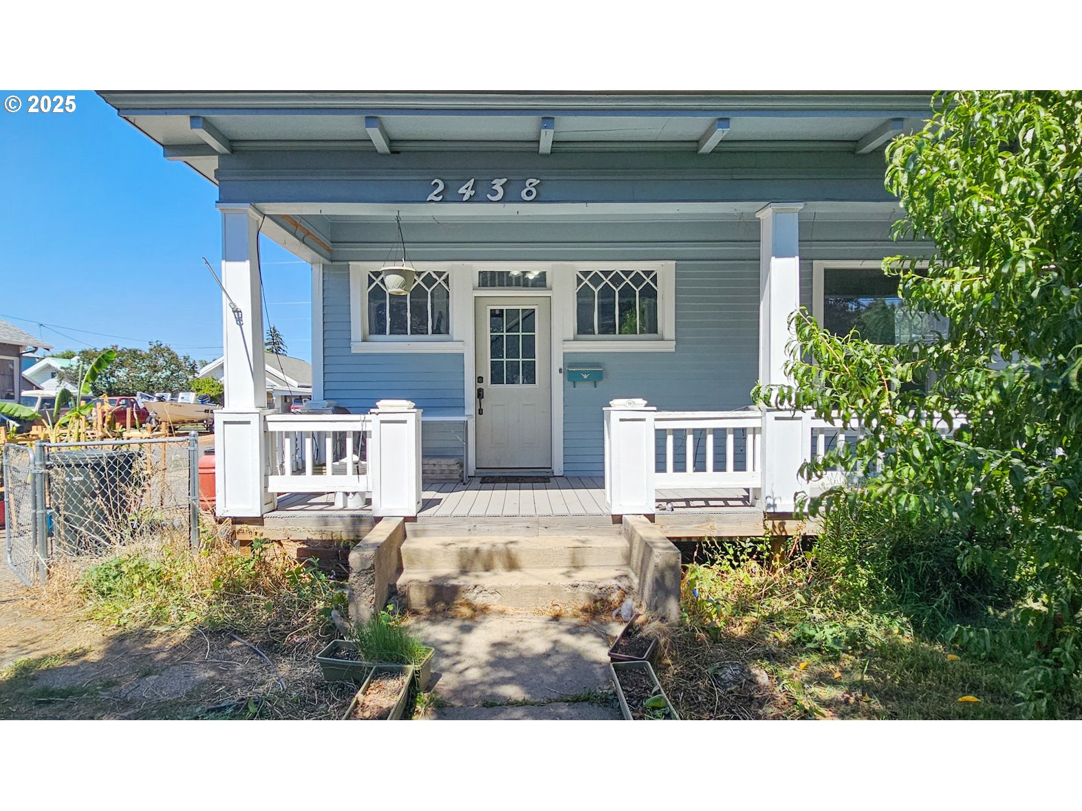 2438 Auburn AVE
