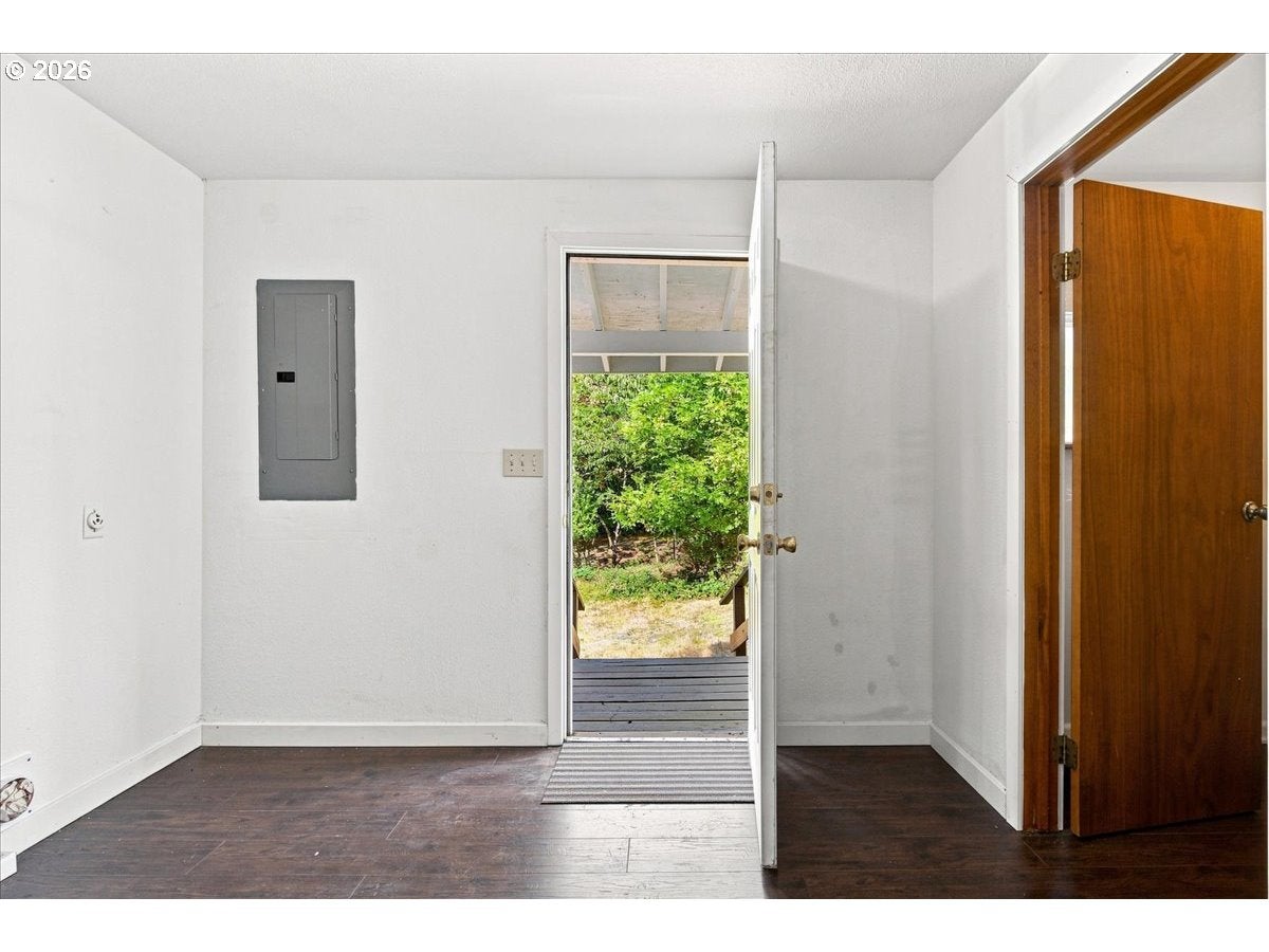 72 BRUNNING RD
