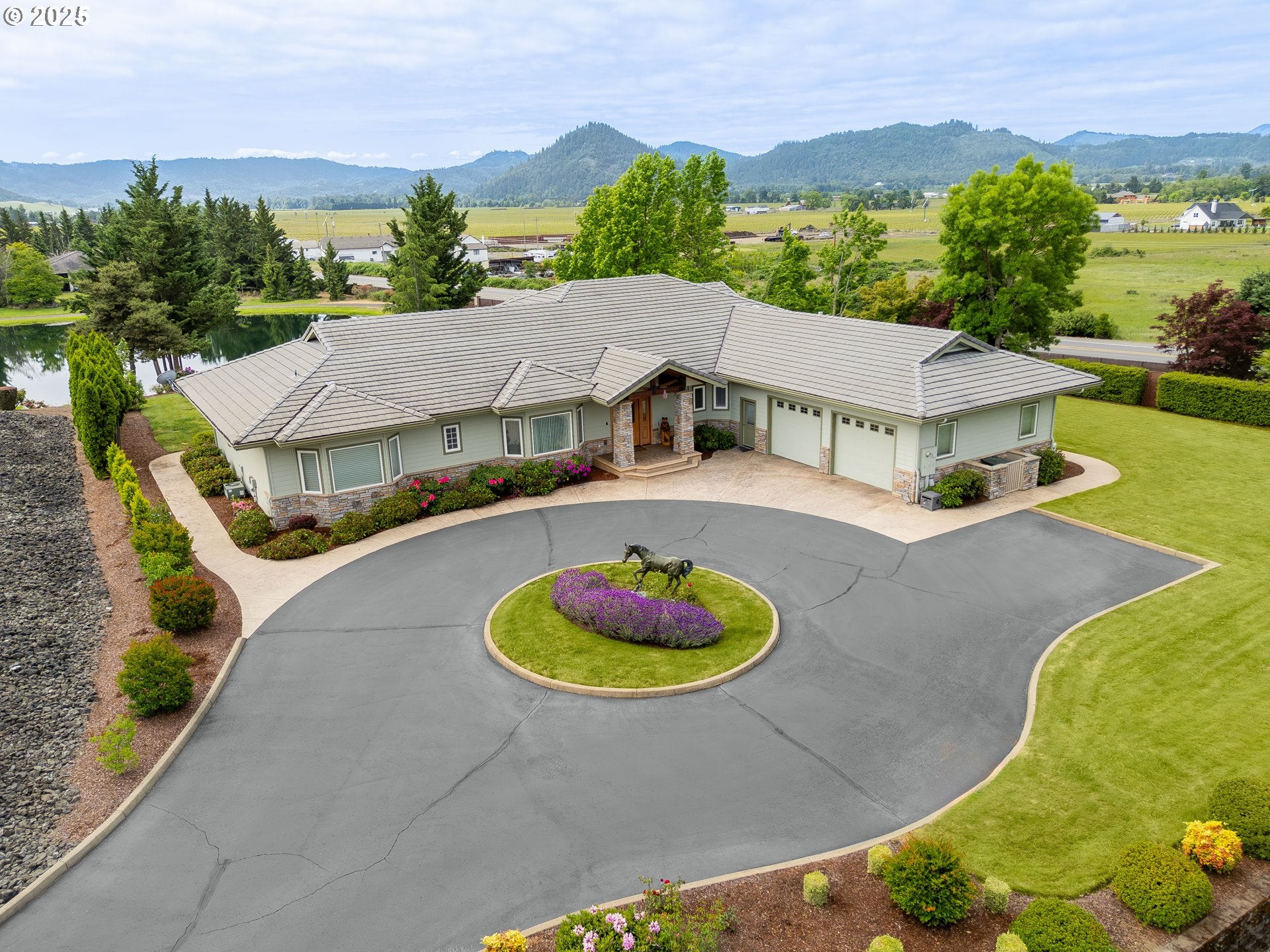 245 FAIRWAY VILLAGE LN