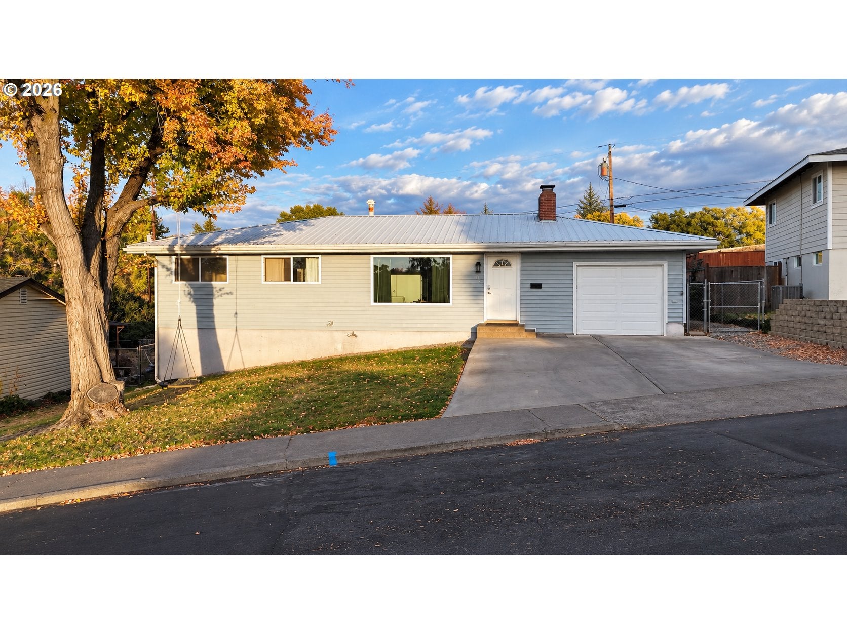 920 SW 33RD ST