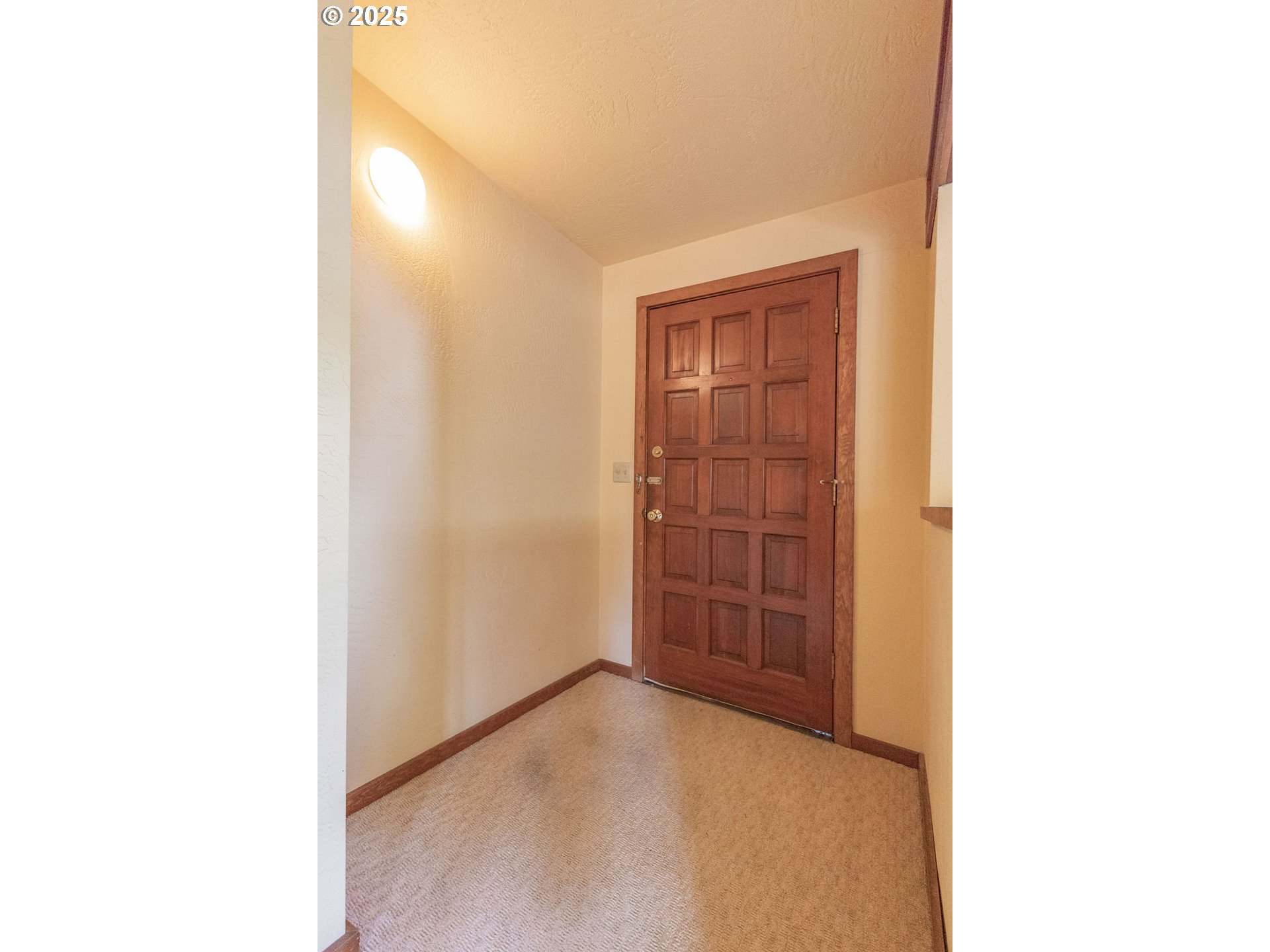 2116 SALLY WAY