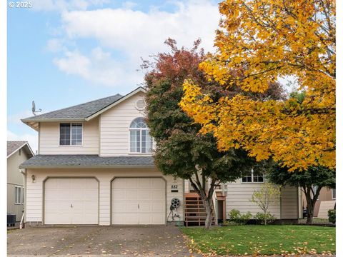 882 SE 71ST AVE Hillsboro OR 97123