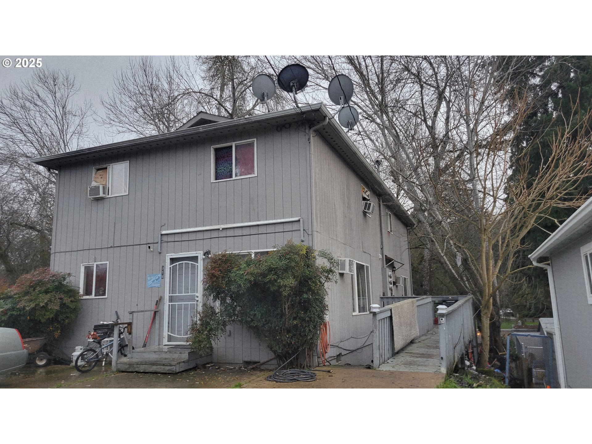 Photo 1 of 4 — 318 NE HOWLAND ST, Myrtle Creek, OR 97457