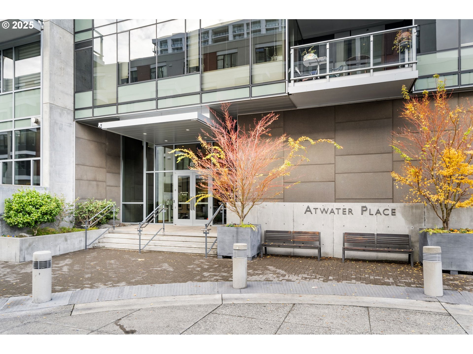 841 S GAINES ST 1704