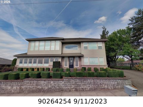 Photo of 3133 NW 18th Ave, Camas, WA 98607 (MLS # 464484418)