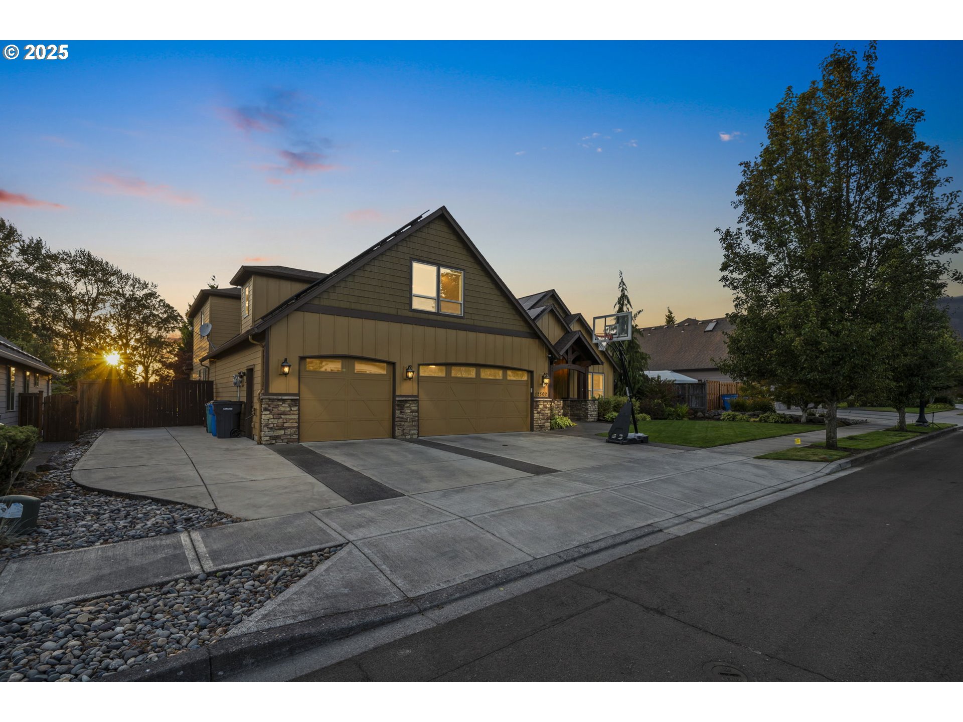 12502 NW 49TH AVE