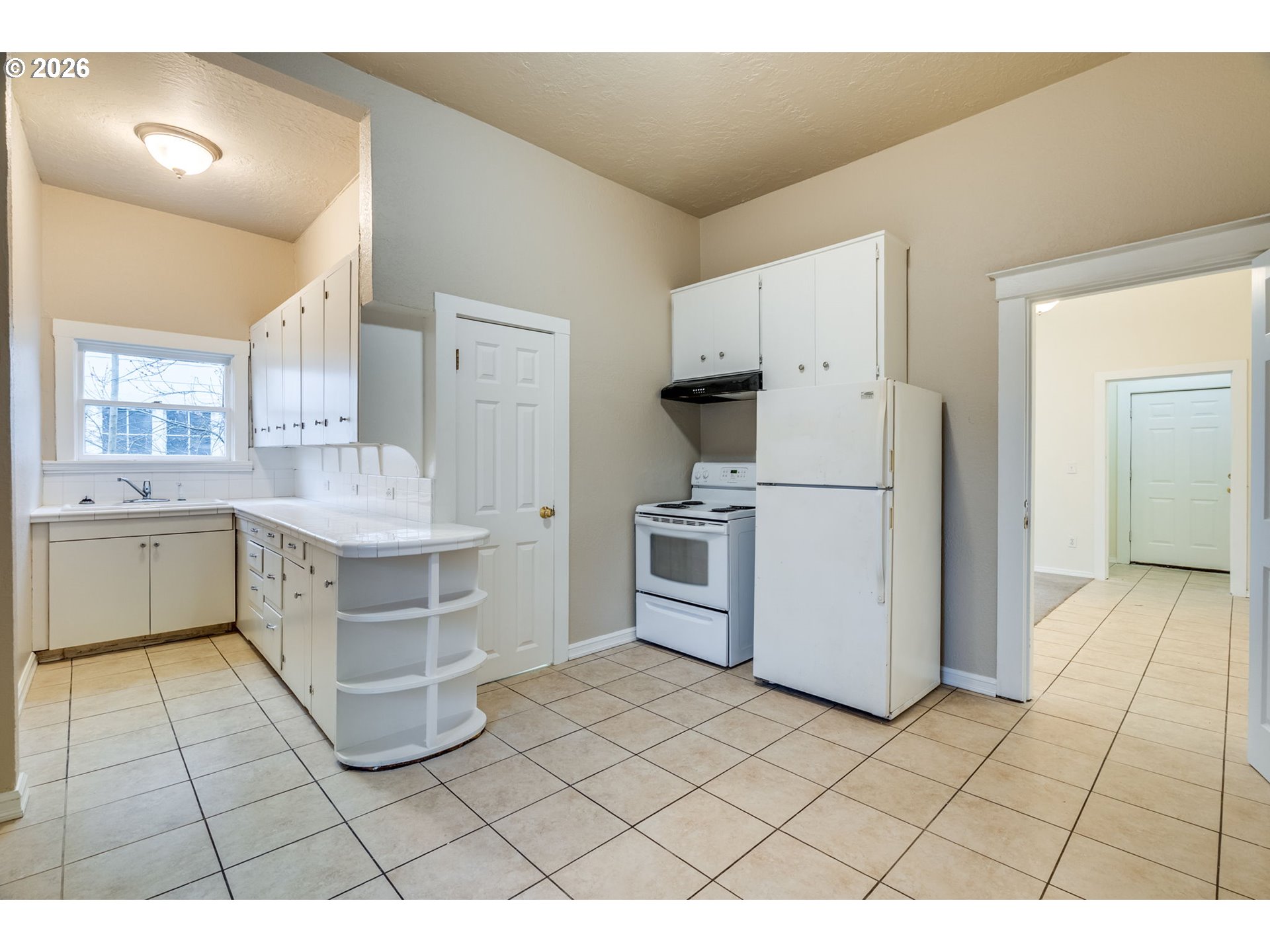 5814 N MISSISSIPPI AVE