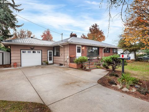 1915 NE 148TH AVE Portland OR 97230