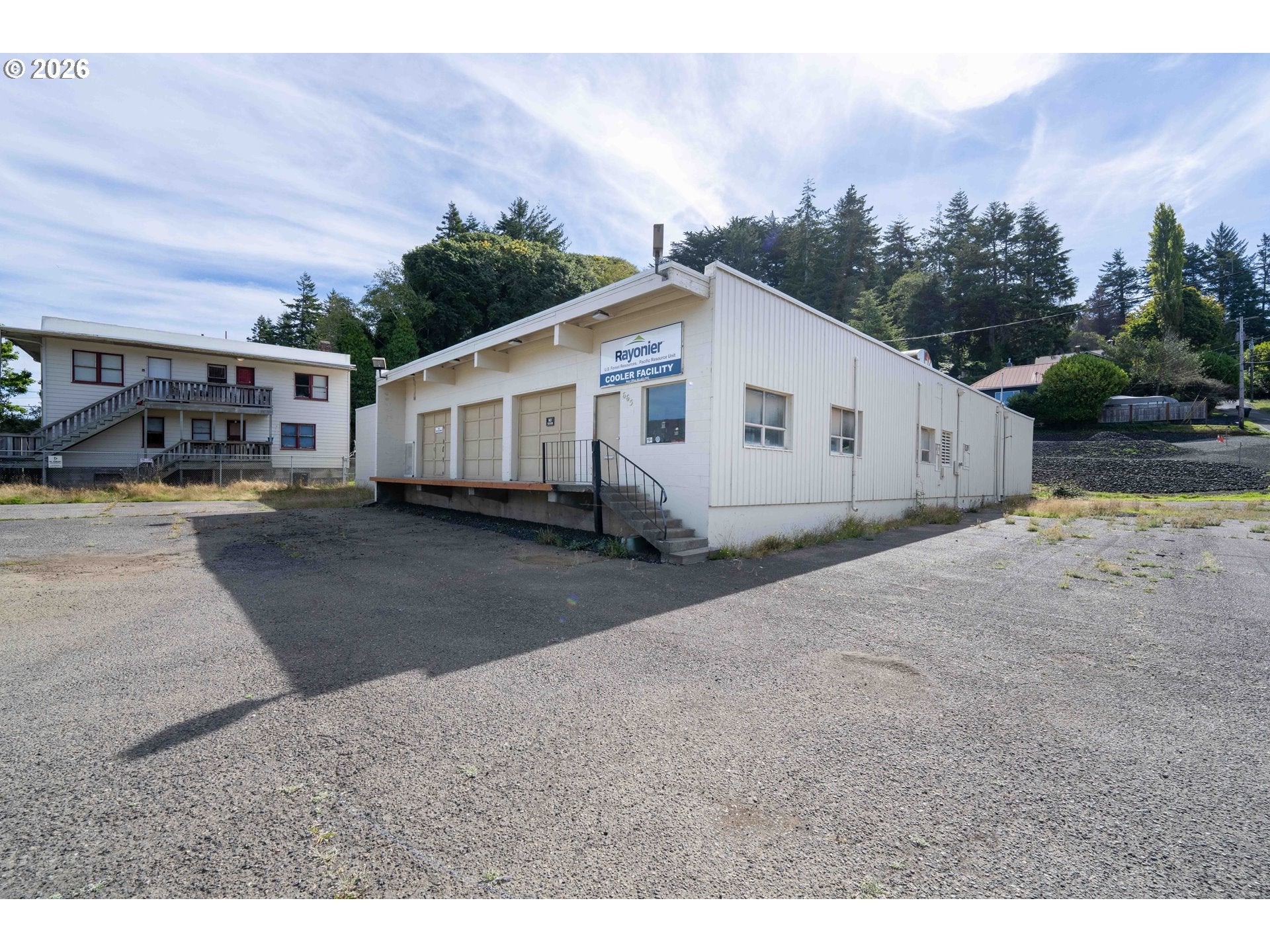 665 HEMLOCK AVE