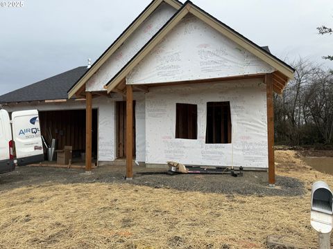 1181 Rachel LN Molalla OR 97038