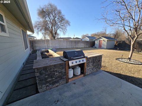 A home in Hermiston