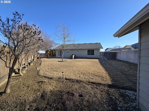 A home in Hermiston