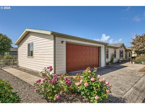 A home in Scappoose