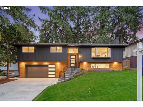 6570 PAOLA CT Gladstone OR 97027