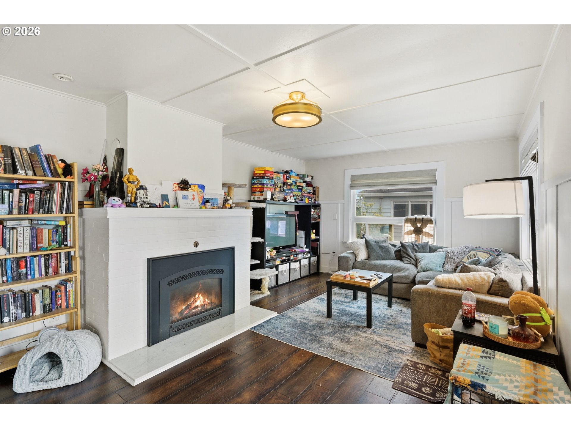 240 5TH AVE