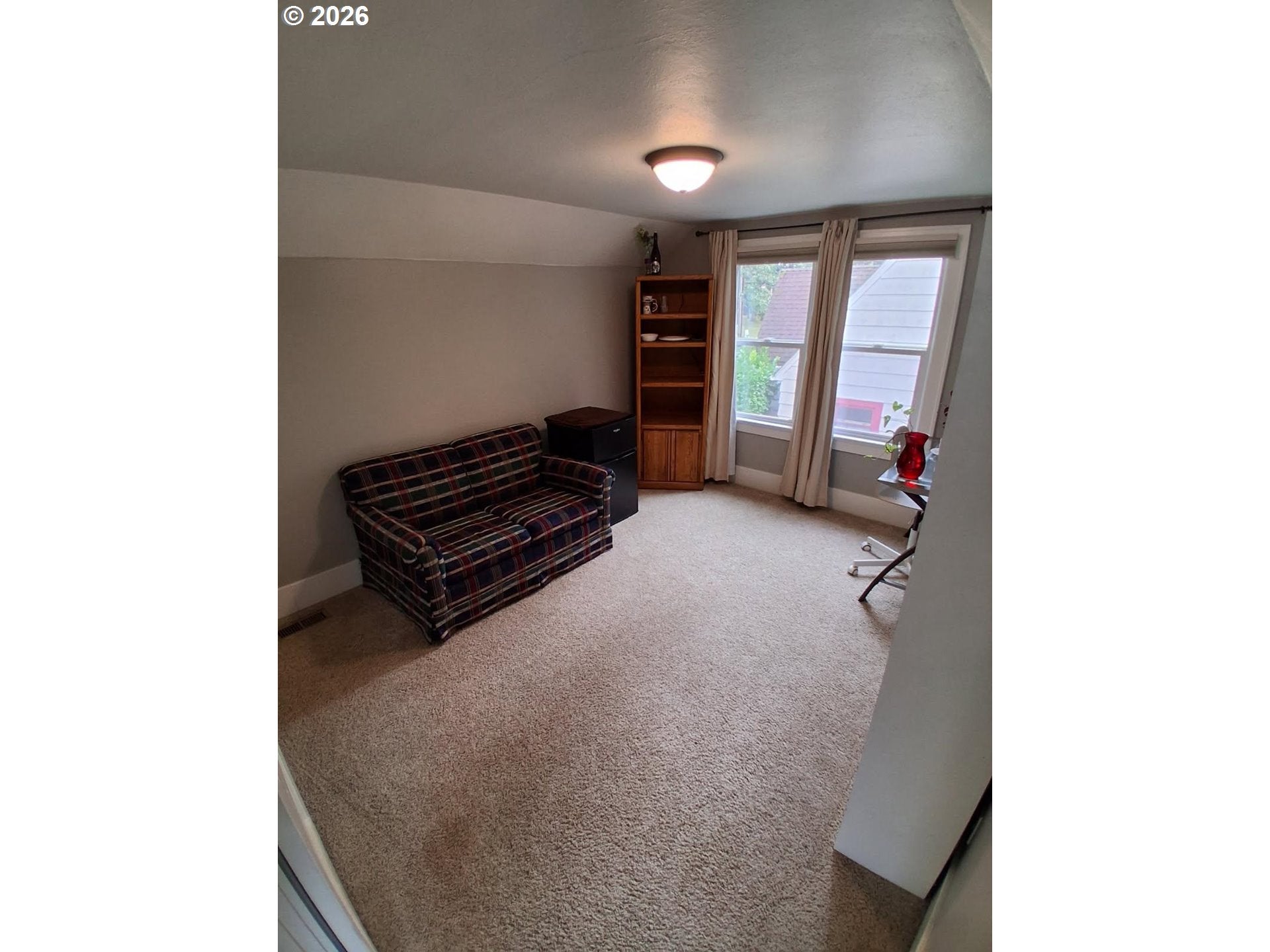 1335 NE 19TH ST