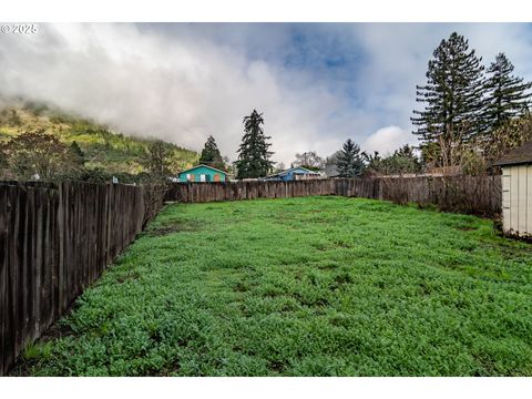 A home in Myrtle Creek